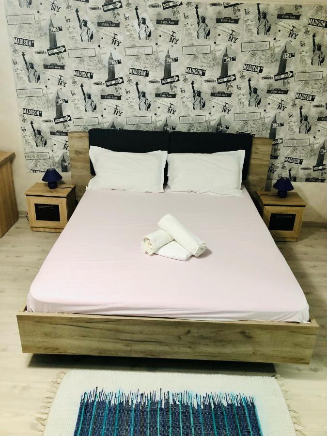 Central Park - Big Apartment - 3 Rooms - Free Parking T5 티미쇼아라 외부 사진
